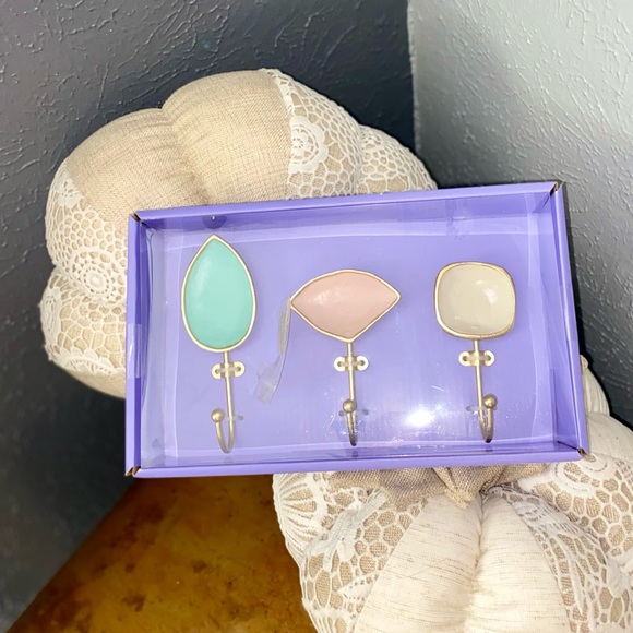 WILD SAGE 3 PIECE GEMSTONE DECORATIVE HOOKS - Picture 5 of 8